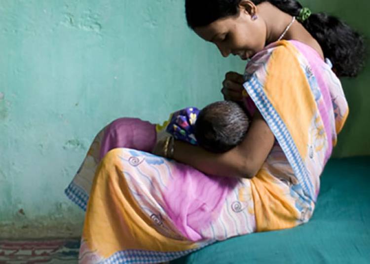 शिशु को स्‍तनपान कराने वाली मांओं के लिए जरूरी जानकारियां